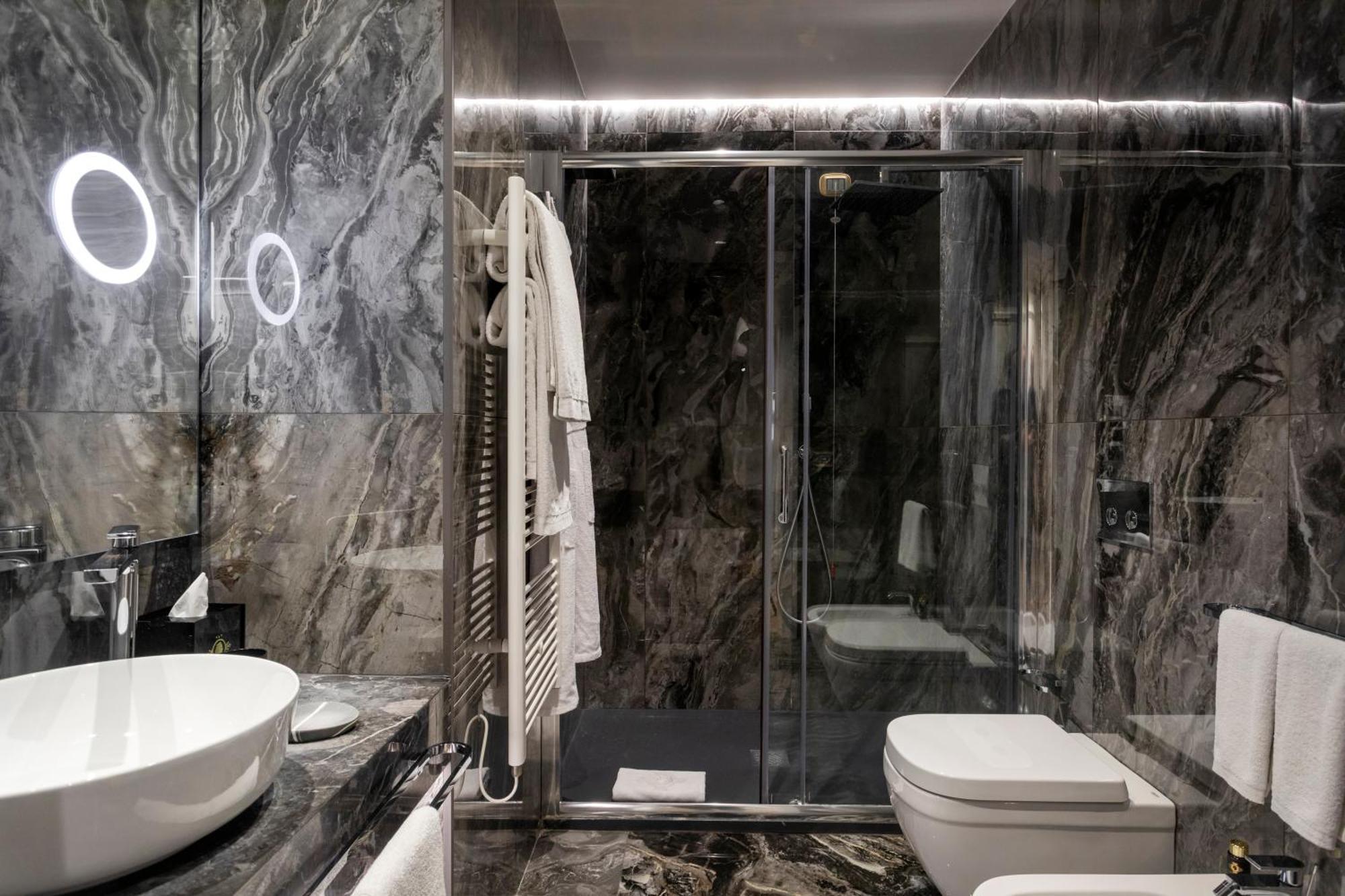 Grand Et Des Palmes Hotel 5*