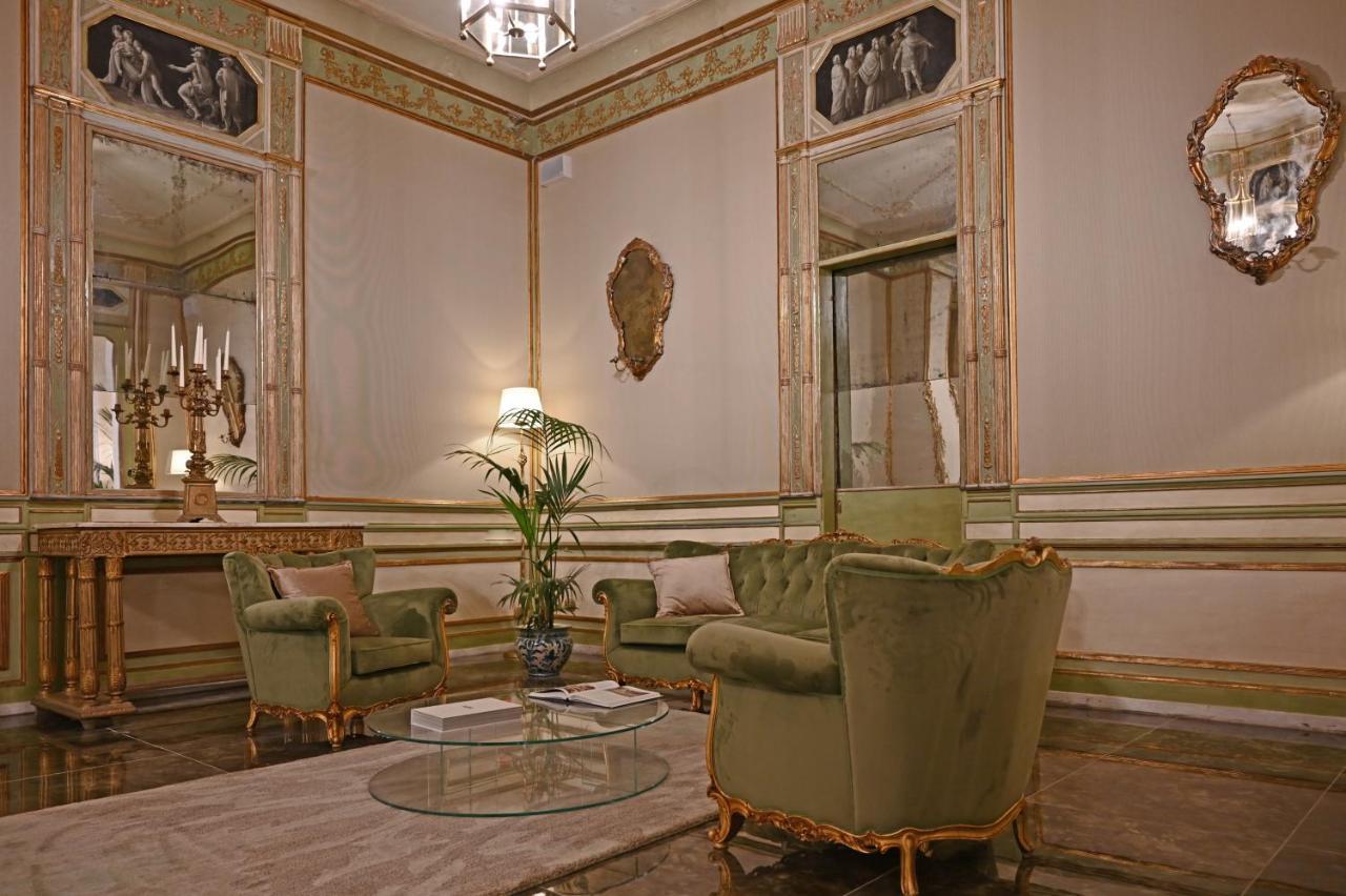 Grand Et Des Palmes Hotel