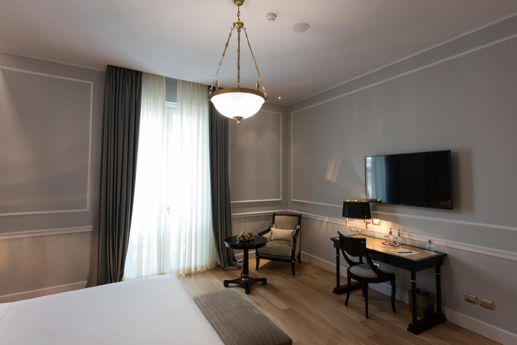 Hotel Grand Et Des Palmes